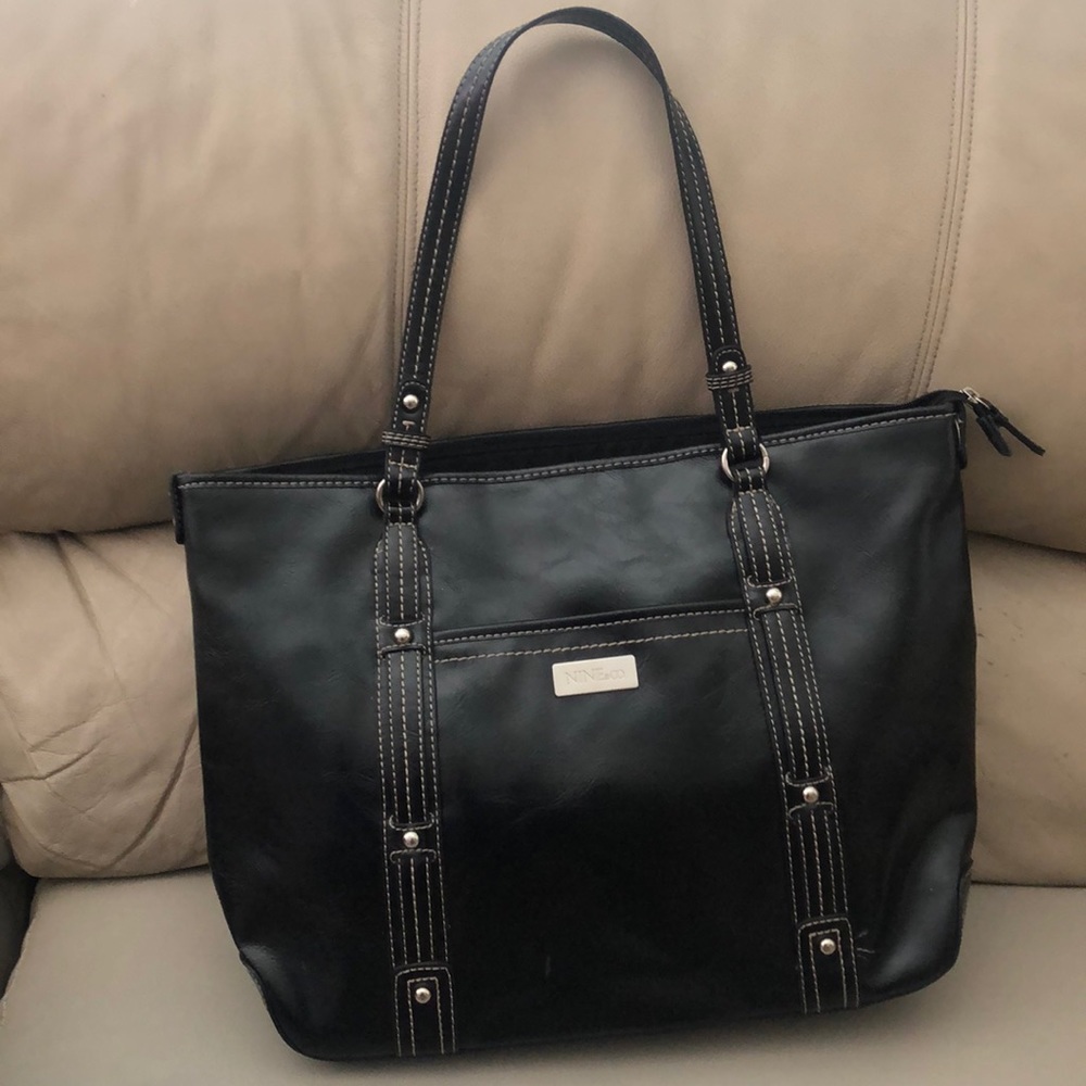 Black leather purse